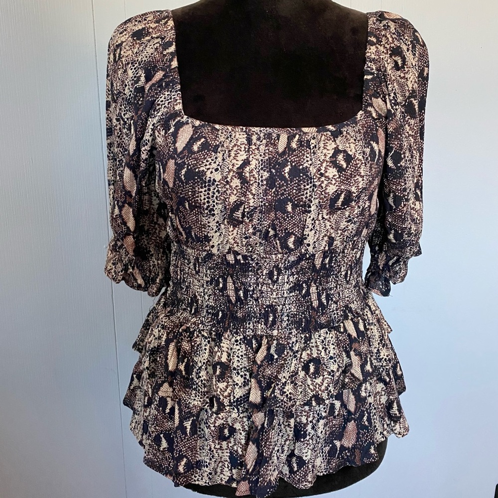 🆕 Angie Snake Print top from Cavenders